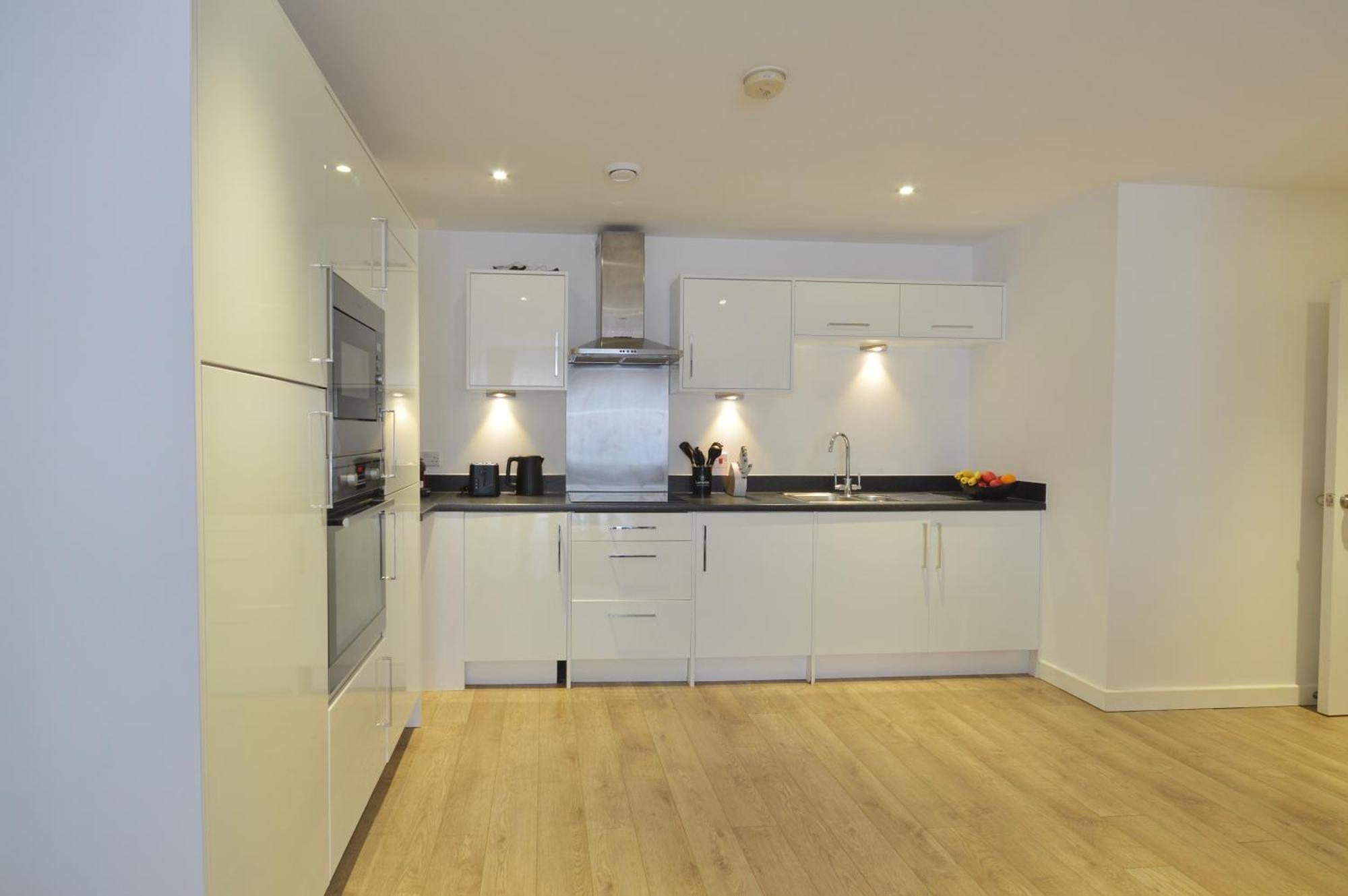 Apartamento Modern 2 Bedroom Steps From Vauxhall St Londres